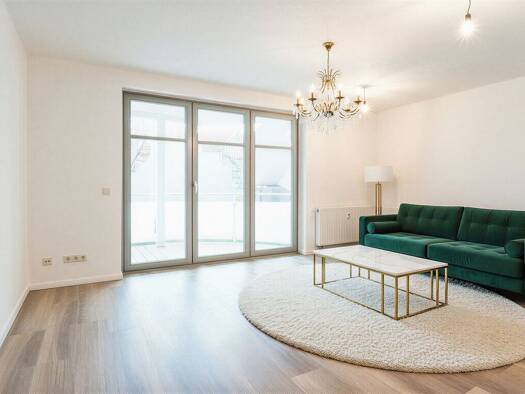 Sonstiges zum Kauf als Kapitalanlage geeignet 84.000 € 4 Zimmer 90,5 m² 1.233 m² Grundstück Mülverstedter Straße 10 Großengottern 99991