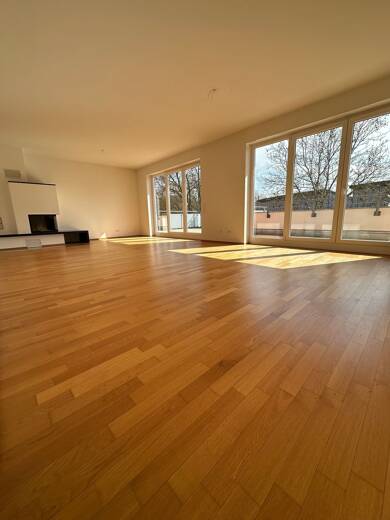 Penthouse zum Kauf 712.000 € 4 Zimmer 148,5 m² Dachgeschoss, 4. Geschoss frei ab sofort Nord Lörrach 79539
