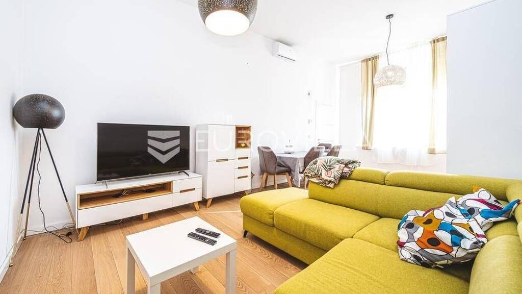 Wohnung zur Miete 1.400 € 3 Zimmer 88 m² 2. Geschoss Donji grad Knez Mislav