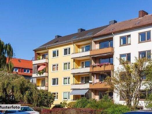 Mehrfamilienhaus zum Kauf als Kapitalanlage geeignet 292.500 € 515 m² 2.348 m² Grundstück Bahnhofstraße Friesach 9360