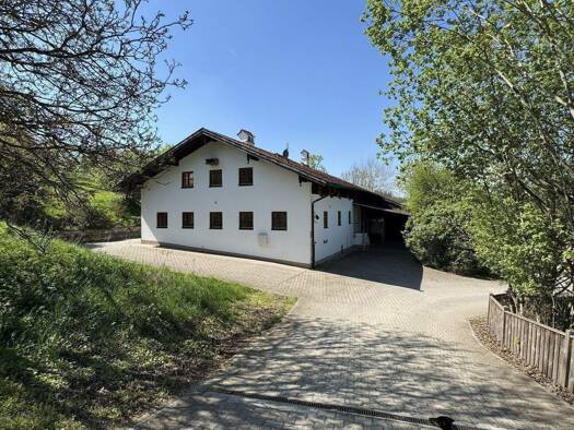 Land-/Forstwirtschaft zum Kauf provisionsfrei 1.950.000 € 300 m² 25.000 m² Grundstück Katzbach Reichertsheim 84437