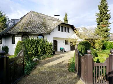 Villa zum Kauf 895.000 € 6 Zimmer 270 m² 1.362 m² Grundstück Isernhagen H.B. Isernhagen 30916