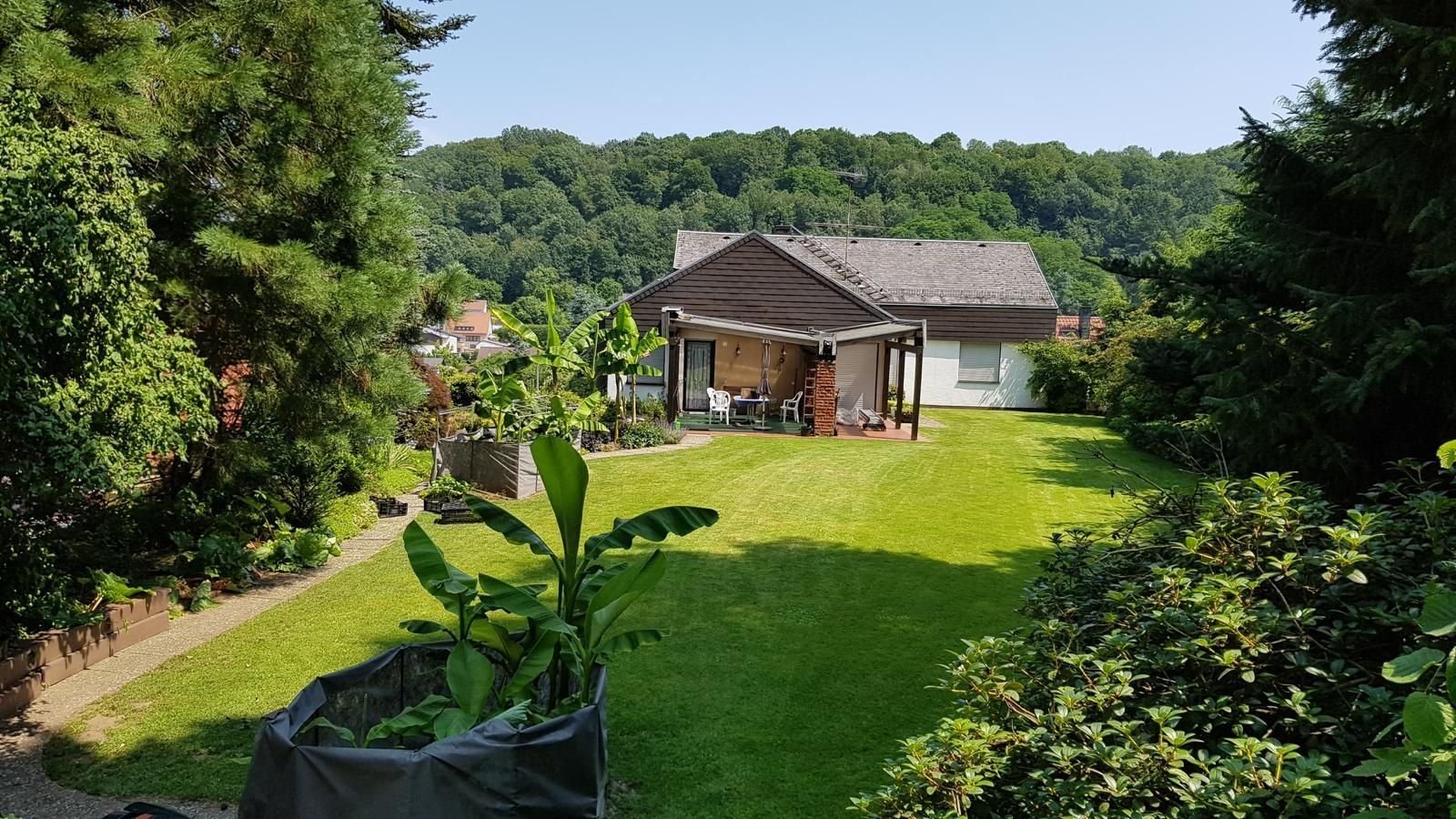 Einfamilienhaus zum Kauf 459.000 € 8 Zimmer 228 m²<br/>Wohnfläche 3.780 m²<br/>Grundstück ab sofort<br/>Verfügbarkeit Oberwürzbach Sankt Ingbert 66386