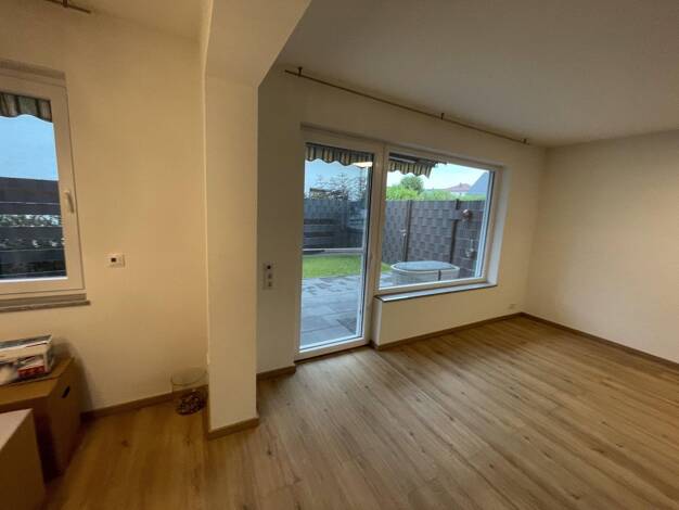 Wohnung zur Miete 1.200 € 3 Zimmer 90 m² EG frei ab 01.11.2026 Fiedelhof 43 Elgershausen Schauenburg 34270