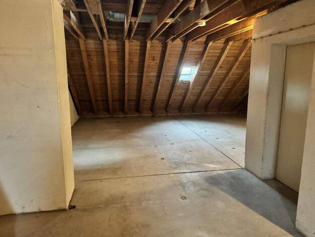 Wohnung zum Kauf provisionsfrei 69.000 € 3 Zimmer 94 m² 2. Geschoss Altstadt Bayreuth 95447