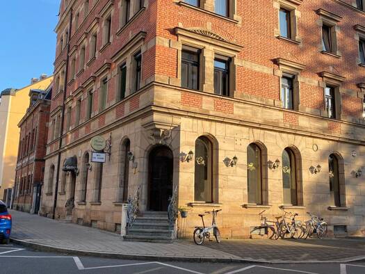 Wohnung zur Miete 800 € 2 Zimmer 67 m² Geschoss 1/3 frei ab 01.04.2026 Südstadt Fürth 90763