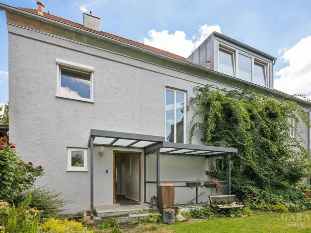 Einfamilienhaus zum Kauf 1.500.000 € 8 Zimmer 300 m² 426 m² Grundstück Freising Freising 85354