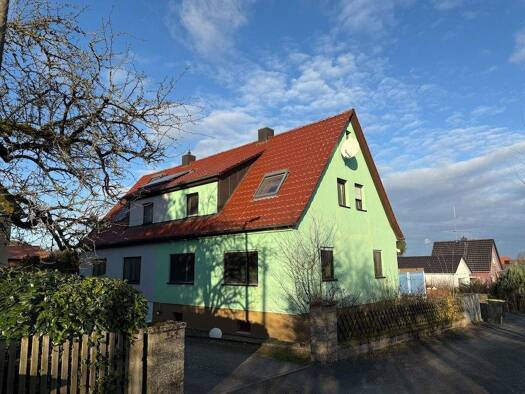 Doppelhaushälfte zum Kauf 299.000 € 5 Zimmer 95 m² 465 m² Grundstück Rehdorf Oberasbach 90522