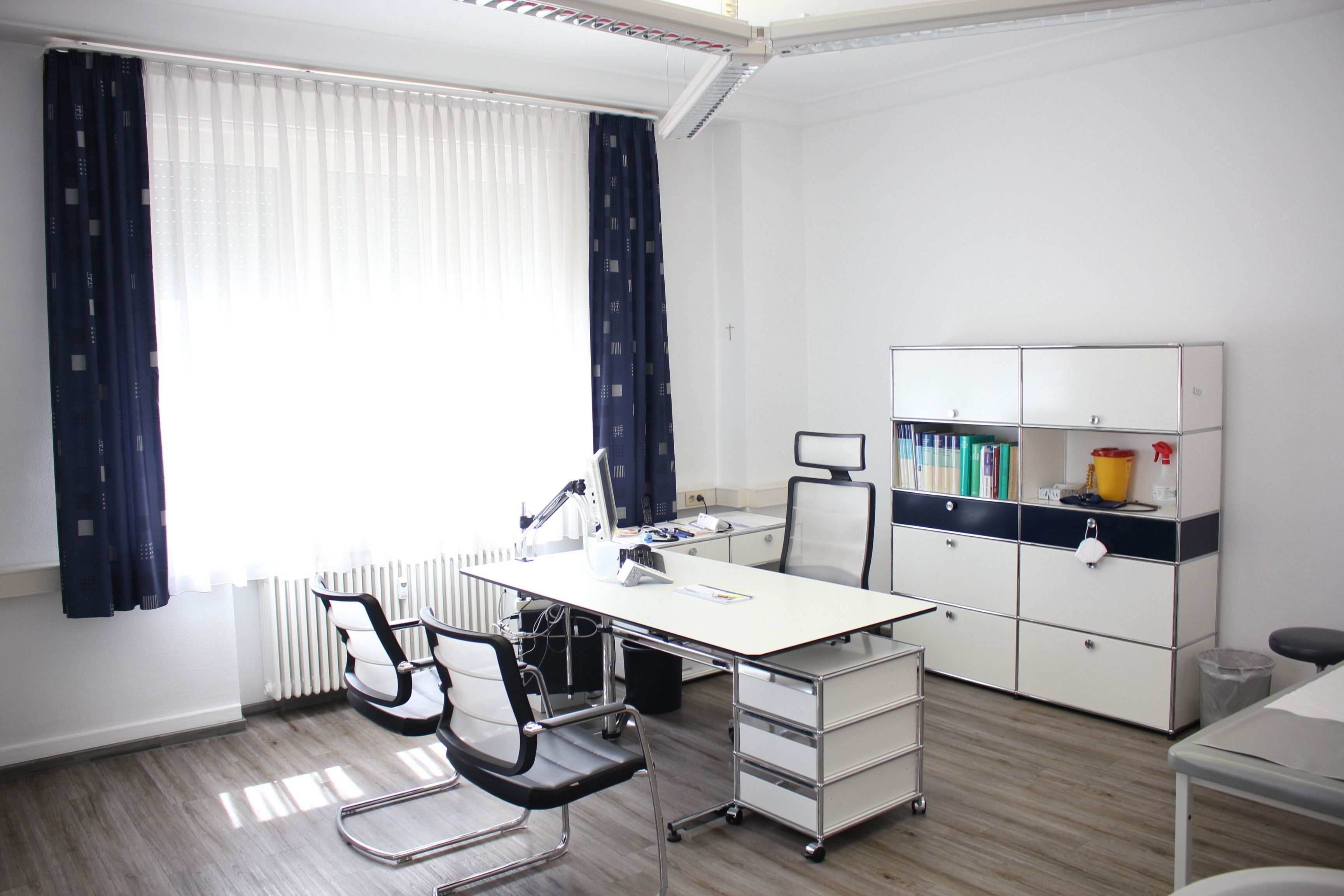 Büro-/Praxisfläche zur Miete 1.600 € 7 Zimmer 137 m²<br/>Bürofläche Balingen Balingen 72336