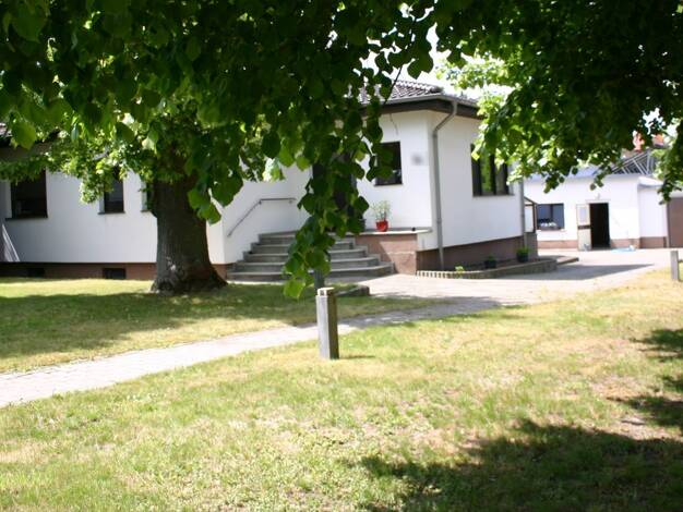 Bungalow zum Kauf 345.000 € 5 Zimmer 228,6 m² 1.260 m² Grundstück Lebus Lebus 15326