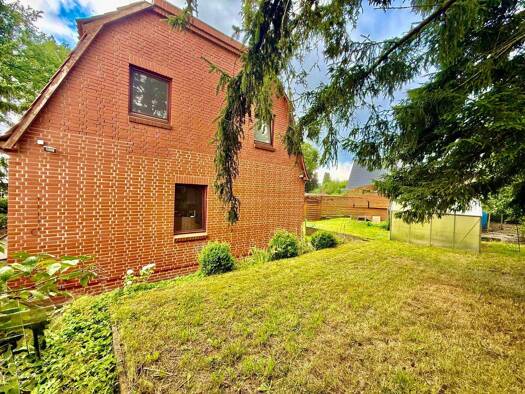 Doppelhaushälfte zum Kauf 199.000 € 2 Zimmer 130 m² 966 m² Grundstück Sprötze Buchholz in der Nordheide / Sprötze 21244