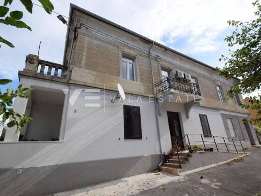 Wohnung zum Kauf 230.000 € 4 Zimmer 187 m² 1. Geschoss Kraljevica 51262