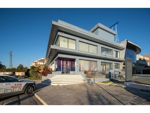 Ladenfläche zur Miete 17.500 € 3.744 m² Verkaufsfläche Granada 18100