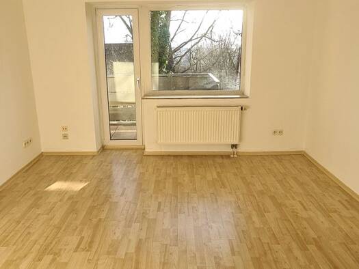 Wohnung zum Kauf provisionsfrei 79.900 € 2 Zimmer 43 m² Geschoss EG/3 Nord Remscheid 42853