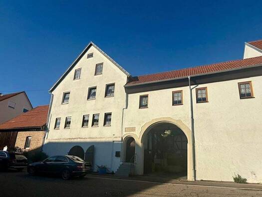 Einfamilienhaus zum Kauf 350.000 € 10 Zimmer 205 m² 613 m² Grundstück Nordheim Nordheim 74226