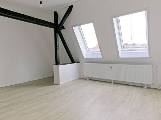 Wohnung zur Miete 960 € 3 Zimmer 70 m² Geschoss 4/5 frei ab sofort Südfriedhof Kiel 24114