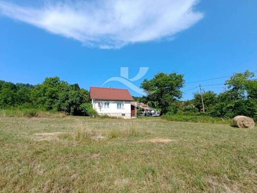 Haus zum Kauf 80.000 € 3 Zimmer 7.271 m² Tusilovic, Karlovac - Okolica Karlovac
