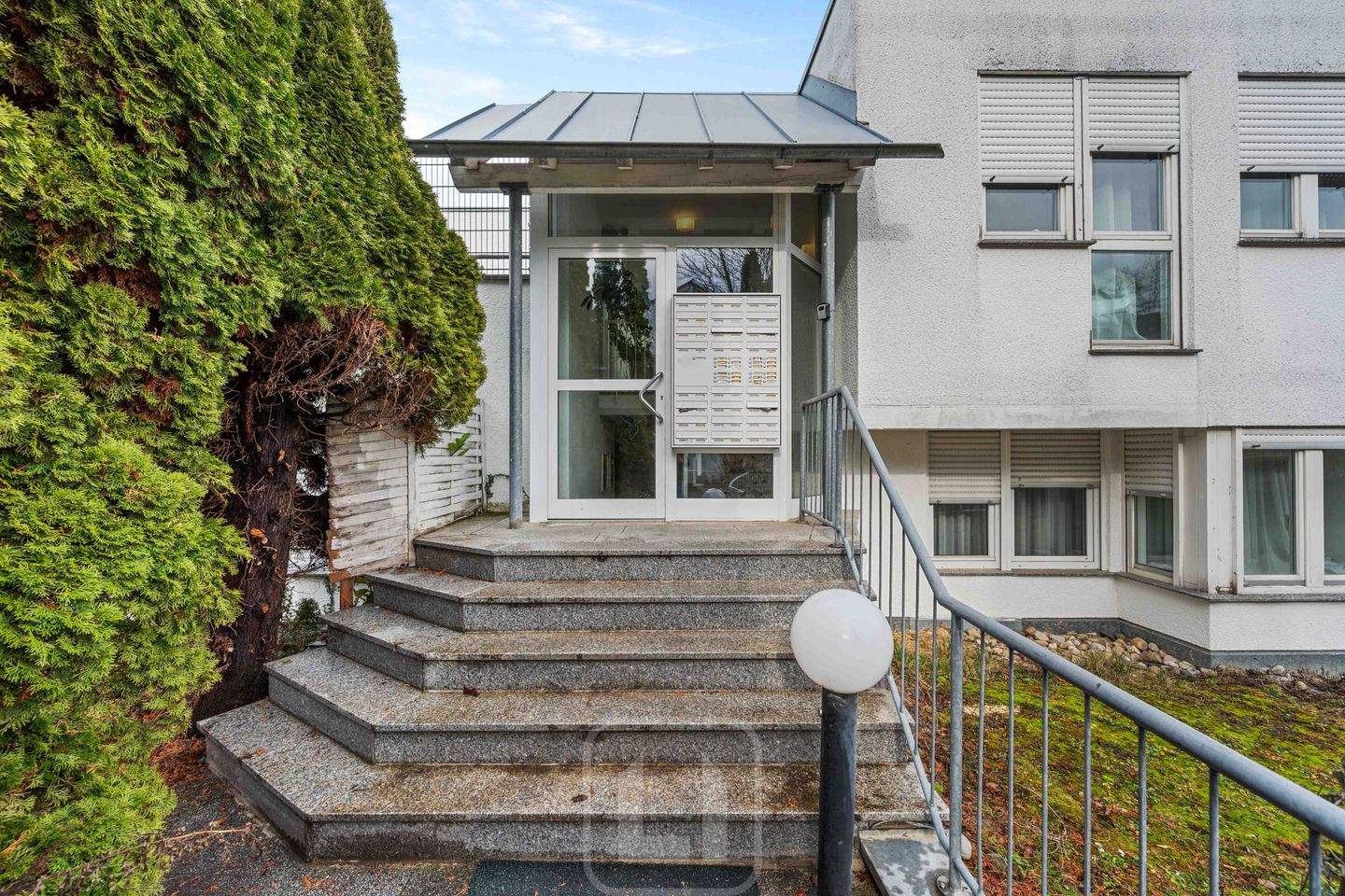 Immobilie in Leinfelden-Echterdingen - Kapitalanleger aufgepasst | Moderne 3,5-Zimmer-Wohnung mit sonnigem Balkon & Stellplatz - Bild 4