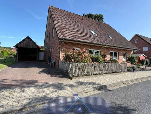 Haus zum Kauf 289.000 € 6 Zimmer 125 m² 403 m² Grundstück Papenburg Papenburg 26871