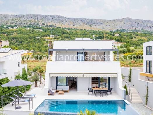Haus zum Kauf 1.650.000 € 4 Zimmer 320 m² Split