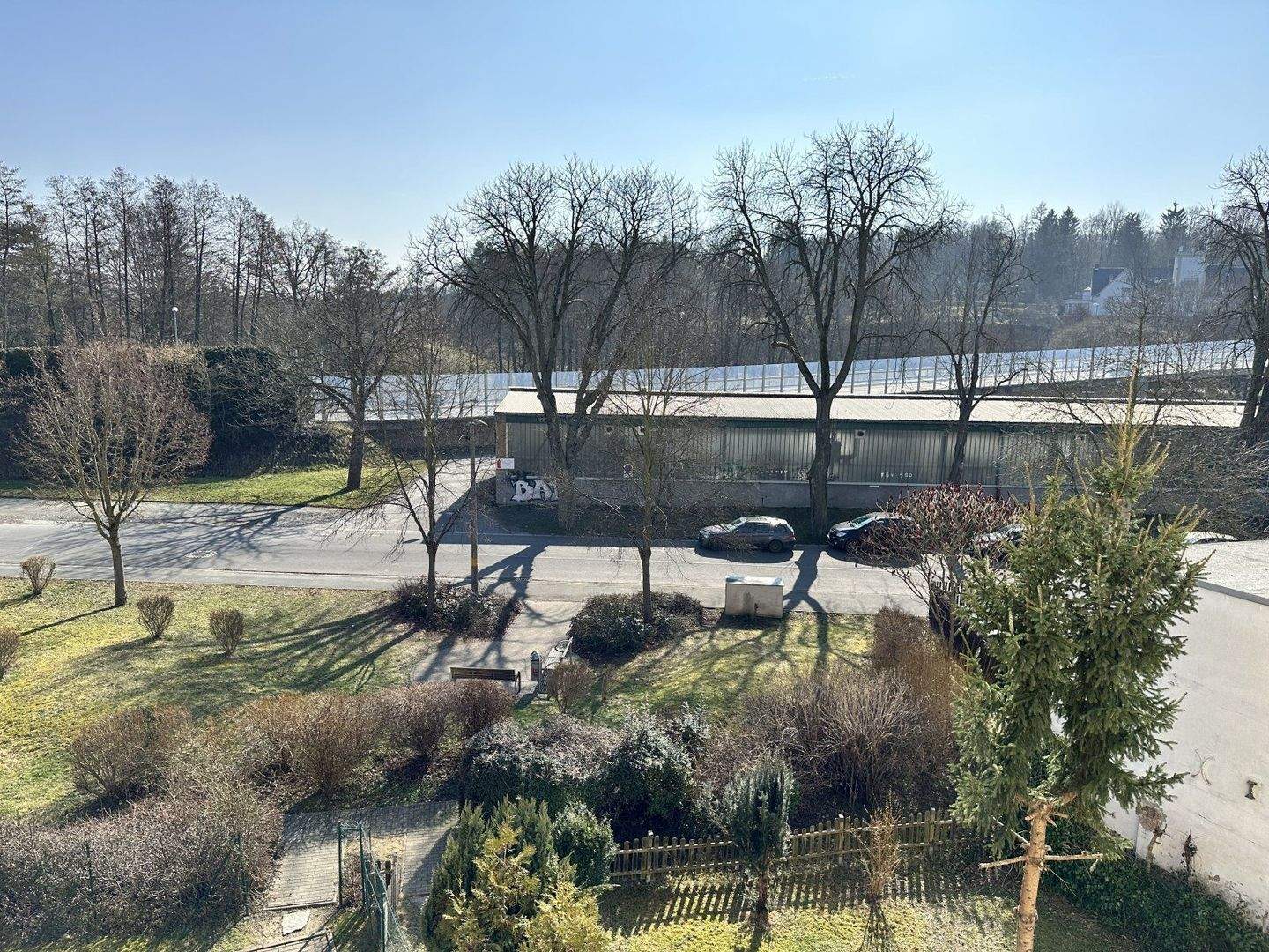 Immobilie in Oelsnitz/Vogtland - Schöne 3-Raum-Wohnung in Oelsnitz/V., 2. OG. Leerstehend! - Bild 2