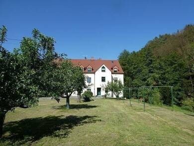 Haus zum Kauf 235.000 € 6 Zimmer 215 m² 1.500 m² Grundstück Veitsberg Wünschendorf/Elster 07570