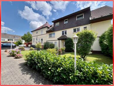 Wohn- und Geschäftshaus zum Kauf als Kapitalanlage geeignet 2.299.000 € 577,9 m² 1.260 m² Grundstück Wahn Köln 51147