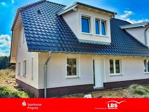 Doppelhaushälfte zum Kauf - Erstbezug 280.000 € 4 Zimmer 135 m² 619 m² Grundstück frei ab sofort Nitzow Havelberg 39539