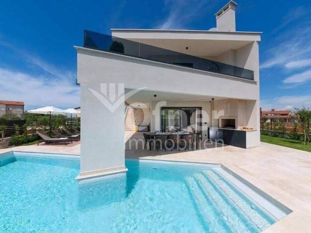 Einfamilienhaus zum Kauf 1.250.000 € 4 Zimmer 618 m² Grundstück Poreč 52440