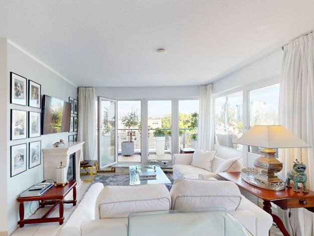 Penthouse zum Kauf 735.000 € 3 Zimmer 93,3 m² 4. Geschoss Niederrad Frankfurt am Main 60528