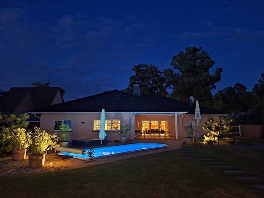 Bungalow zum Kauf 480.000 € 4 Zimmer 168 m² 1.301 m² Grundstück frei ab 01.10.2026 Köthen Köthen (Anhalt) 06366
