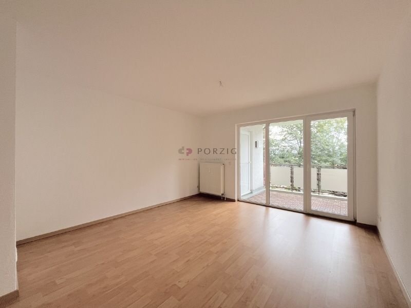 Wohnung zur Miete 370 € 2 Zimmer 60,3 m²<br/>Wohnfläche 1.<br/>Geschoss Hinrich-Wichern-Str. 3c Hohenstein-Ernstthal Hohenstein-Ernstthal 09337