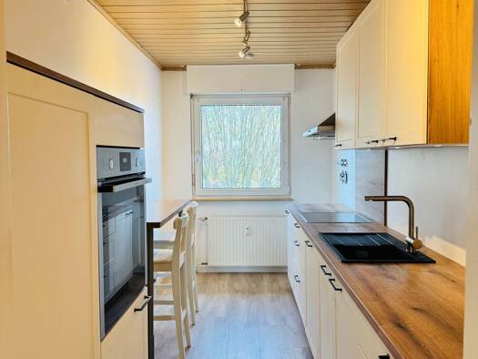 Wohnung zur Miete 830 € 3 Zimmer 72 m² Geschoss 2/3 frei ab sofort Anrath Willich 47877