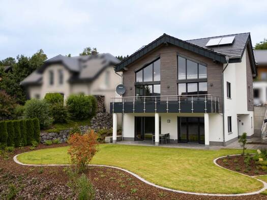 Einfamilienhaus zum Kauf 895.000 € 8 Zimmer 202 m² 629 m² Grundstück Willingen Willingen (Upland) 34508