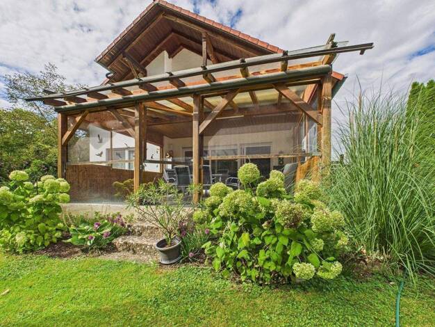 Einfamilienhaus zum Kauf 10 Zimmer 359,7 m² 890 m² Grundstück Ernsgaden 85119