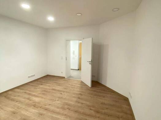 Wohnung zur Miete 840 € 3 Zimmer 73 m² 2. Geschoss Erlenstraße 19 Gibitzenhof Nürnberg 90441