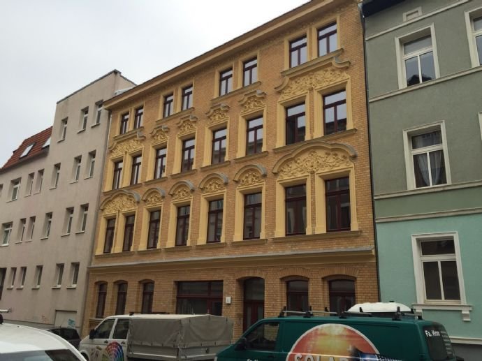 Wohnung zur Miete 470 € 2 Zimmer 55 m²<br/>Wohnfläche EG<br/>Geschoss 01.04.2025<br/>Verfügbarkeit Zwingerstraße 5 Südliche Innenstadt Halle (Saale) 06110