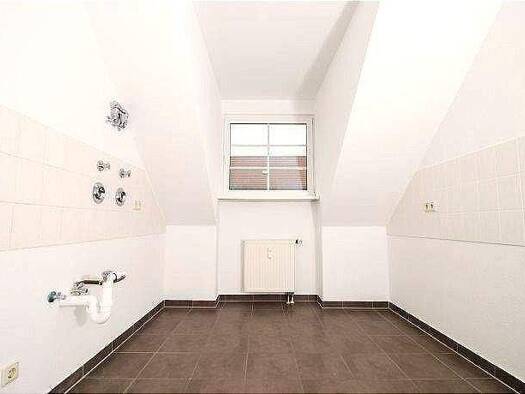 Wohnung zur Miete 700 € 3 Zimmer 100 m² Wriezen 16269