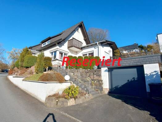 Einfamilienhaus zum Kauf 275.000 € 7 Zimmer 214 m² 1.205 m² Grundstück Raumland Bad Berleburg 57319