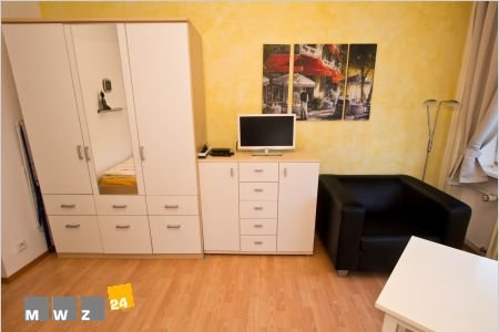 Wohnung zur Miete Wohnen auf Zeit 890 € 1 Zimmer 30 m²<br/>Wohnfläche 01.12.2024<br/>Verfügbarkeit Mörsenbroich Düsseldorf 40476