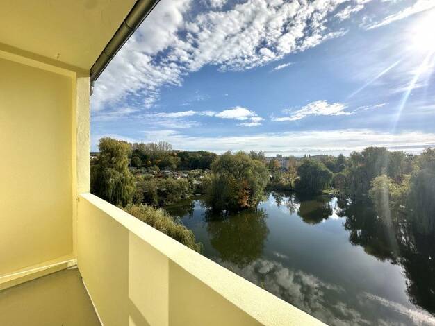 Wohnung zur Miete 339 € 2 Zimmer 56,6 m² 4. Geschoss Zeisigwaldstraße 18 Yorckgebiet Yorckgebiet 09130