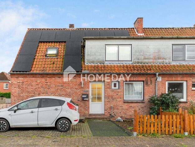 Doppelhaushälfte zum Kauf 239.000 € 5 Zimmer 78,4 m² 353 m² Grundstück Büdelsdorf 24782