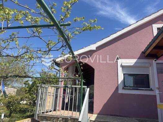 Haus zum Kauf 399.000 € 2 Zimmer 2.182 m² Smokovic Zemunik Donji