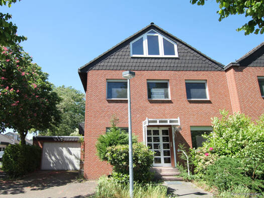 Reihenendhaus zum Kauf 465.000 € 9 Zimmer 235 m² 600 m² Grundstück Lehrte 31275