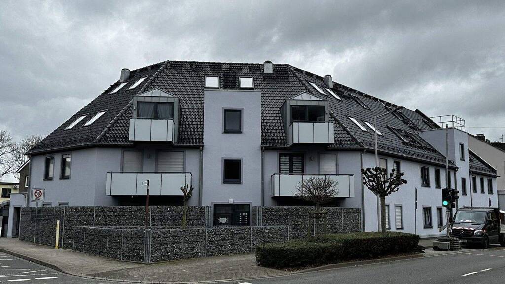 Mehrfamilienhaus zum Kauf provisionsfrei 2.650.000 € 46 Zimmer 1.235 m² 1.170 m² Grundstück Alsdorf 52477