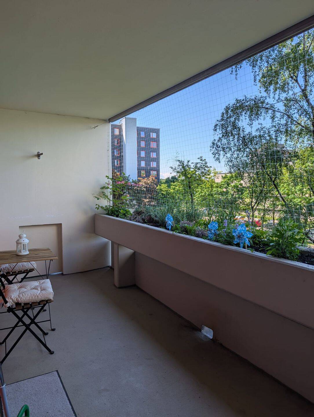 Möblierte 1-Zimmer-Whg mit EBK ab Mitte Juni verfügbar – München – Vorschaubild 2