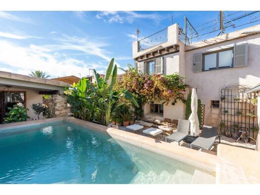 Chalet zum Kauf 1.495.000 € 8 Zimmer 429 m² Consell 07330