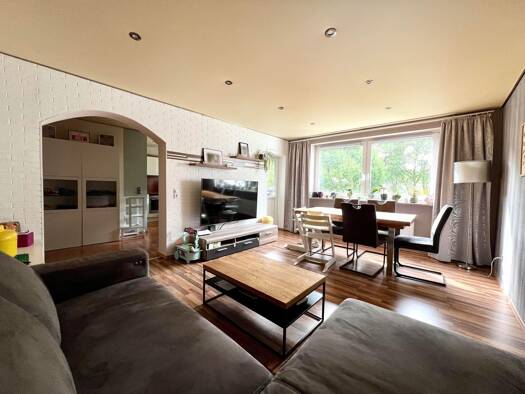 Wohnung zum Kauf 185.000 € 3 Zimmer 81 m² Brackel Brackel 44309