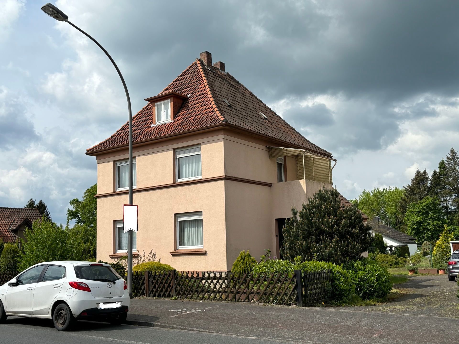 Einfamilienhaus zum Kauf 185.000 € 5 Zimmer 120 m²<br/>Wohnfläche 1.149 m²<br/>Grundstück Pivitsheide - Vogtei Heiden Detmold 32758