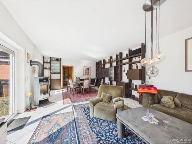 Einfamilienhaus zum Kauf 229.900 € 10 Zimmer 227 m² 743 m² Grundstück Schnodsenbach Scheinfeld 91443